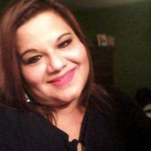 Meet your Posher, Cynthia